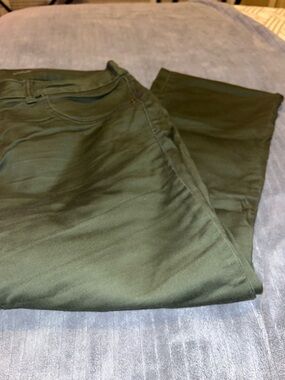 SO Olive Green Chino Pants